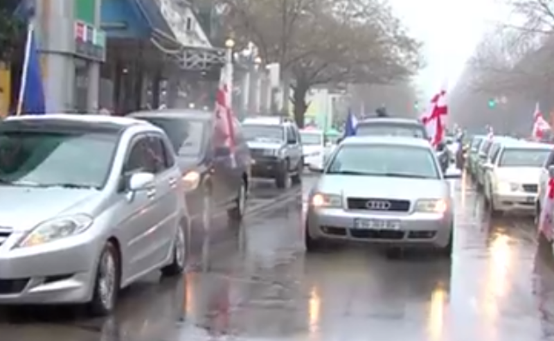 ტერორი ბერას სახელით - საპროტესტო მარში თბილისის ქუჩებში