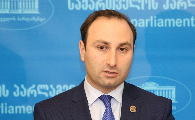 გზა, რომელიც პარლამენტს მიღმა, ქუჩაში გადის, საქართველოს არჩევანს არ შეესაბამება - ანრი ოხანაშვილი
