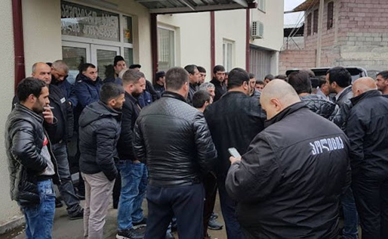 ვაქცინაციის პირველი უარყოფითი შედეგი