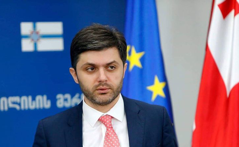 თავი შეიკავეთ ქრთამის აღებისგან - მერის მოადგილე თანამშრომლებს აფრთხილებს