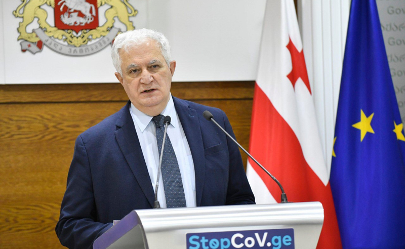 ვინც ხშირად ხმარობს ,,ფილერს", შეიძლება, ჰქონდეს გართულებები - ამირან გამყრელიძე