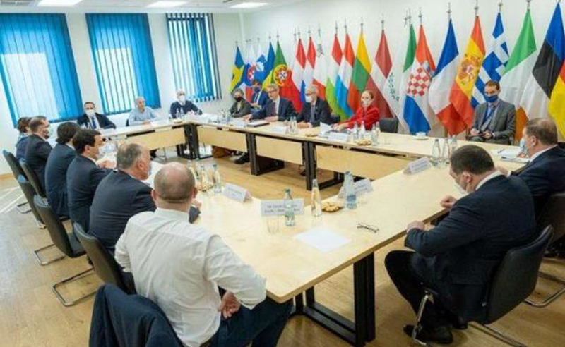 ვინ {არ} მოაწერს ხელს დანიელსონის დოკუმენტს - ოპოზიციის პოზიცია
