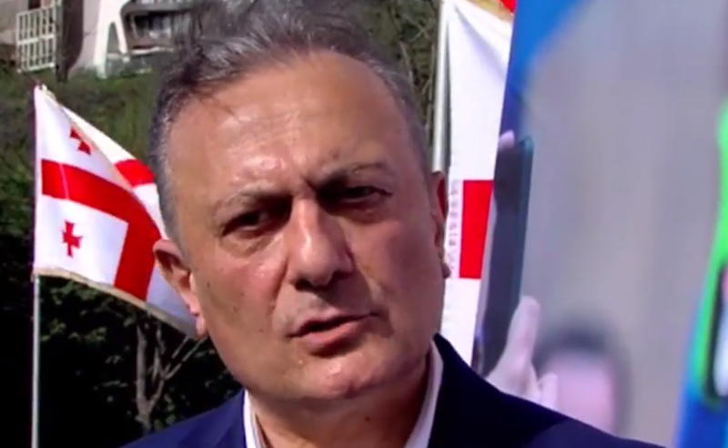 ვის რად უნდა ეგეთი პრეზიდენტი, კრუასანების ჭამა და კაპუჩინოს დალევა ბევრს შეუძლია - ნათელაშვილი