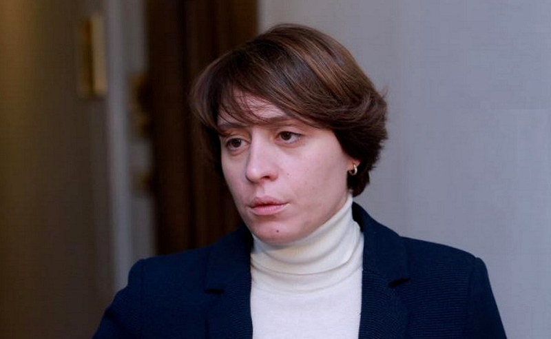 პოზნერს ელარჯი ამოუზილეს, აქტივისტებს სცენას არ ადგმევინებენ - ხოშტარია