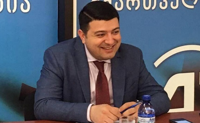 ლომებო, ჯიგრები ხართ! - "ოცნების" დეპუტატი ძალადობას ახალისებს