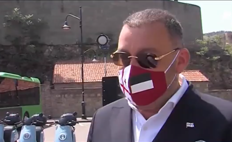 უხერხულია, ჯერ არ გაციებულა კარი, რომელიც გაიჯახუნა - ოდიშარია გახარიას ბრალდებებზე