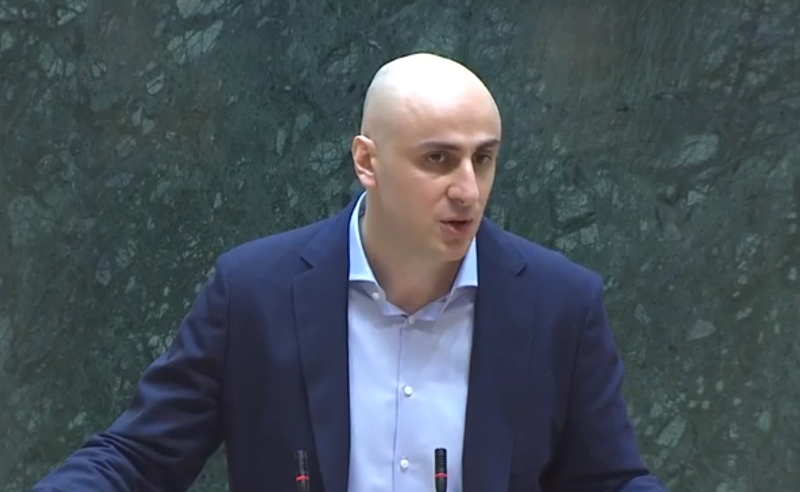 შემოვედი, რომ რაც შეიძლება, მალე სათითაოდ გაგიყვანოთ ამ დარბაზიდან - ნიკა მელიამ უმრავლეოსობას მიმართა