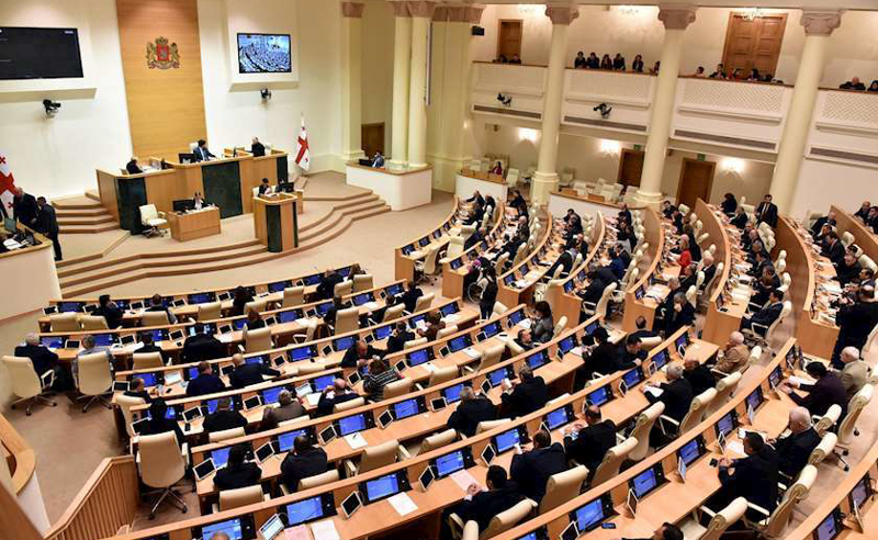 პარლამენტმა ოპოზიციის ამნისტიის კანონპროექტი ჩააგდო