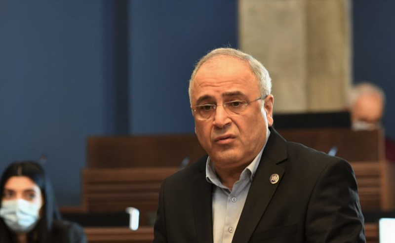 დავინახე, რომ  ჟვანიას არჩევნები გაუყალბებია და გადადგა - ზილფიმიანი