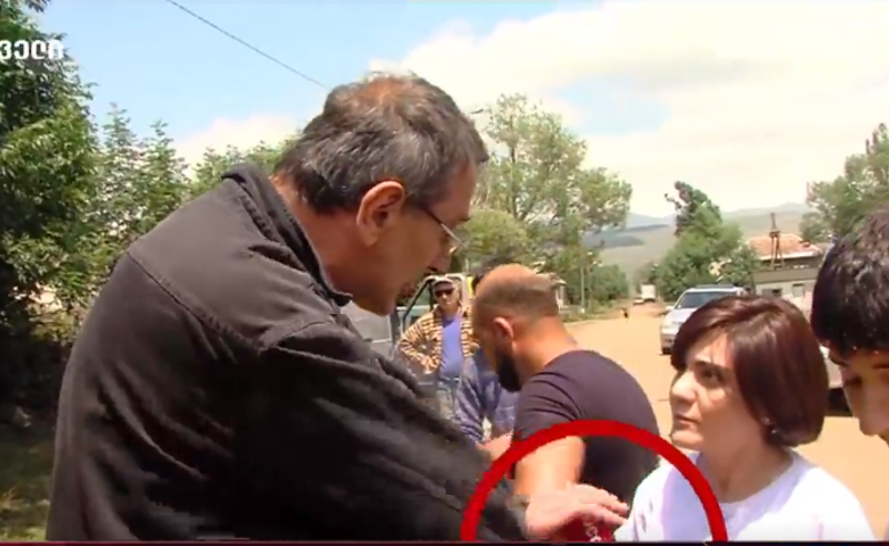 ტვ პირველის ჟურნალისტზე თავდამსხმელი სასამართლომ გირაოს სანაცვლოდ გაათავისუფლა