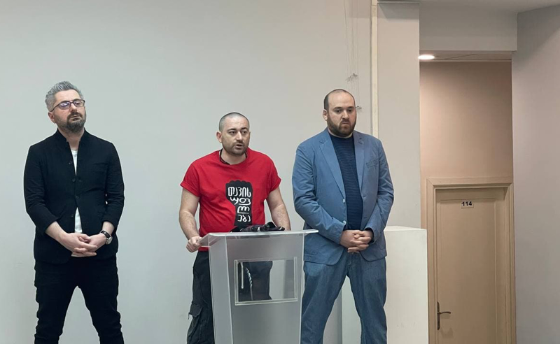 მთელი პლანეტა თანხმდება, რომ ძალადობა არის დაუშვებელი, ოცნების გარდა - მედიამენეჯერები დეგნანს შეხვდნენ