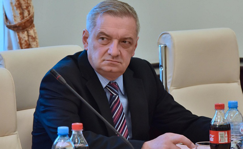 გია ვოლსკი გიორგი გახარიას შუბლზე ძარღვგაწყვეტილს უწოდებს