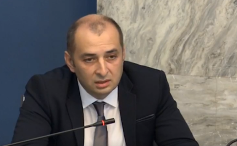 მოსამართლეობის კანდიდატთა მოსმენა გრძელდება - პარლამენტში ბიძინა სტურუას უსმენენ 