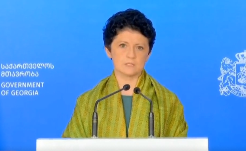 შეწყვიტეთ ჩემი შეშინება ევროკავშირით და ამერიკით - წულუკიანი ჟურნალისტებს 