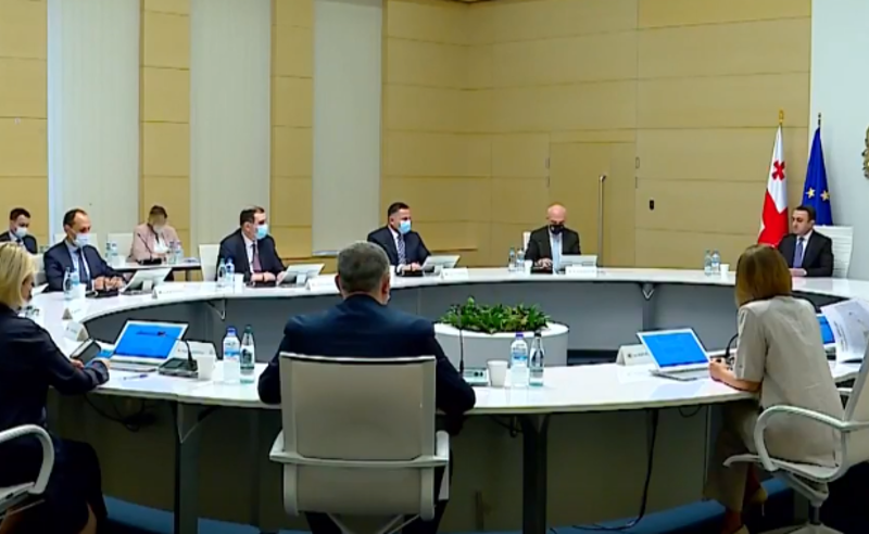 მთავრობისთვის უნდობლობის გამოცხადება - ოპოზიციის ნაწილი ინიციატივას მხარს არ უჭერს
