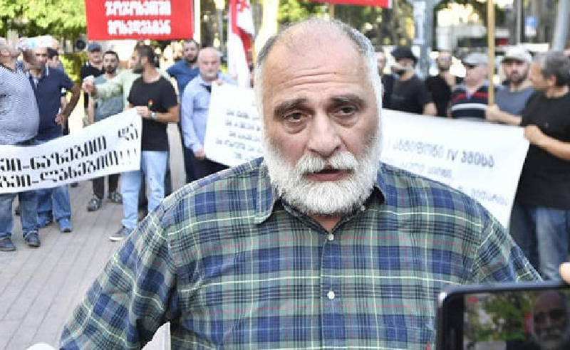 ჩხრეკა გურამ ფალავანდიშვილის სახლში, პოლიცია შევიდა „ალტ-ინფოს“ დამფუძნებლის ბინაშიც