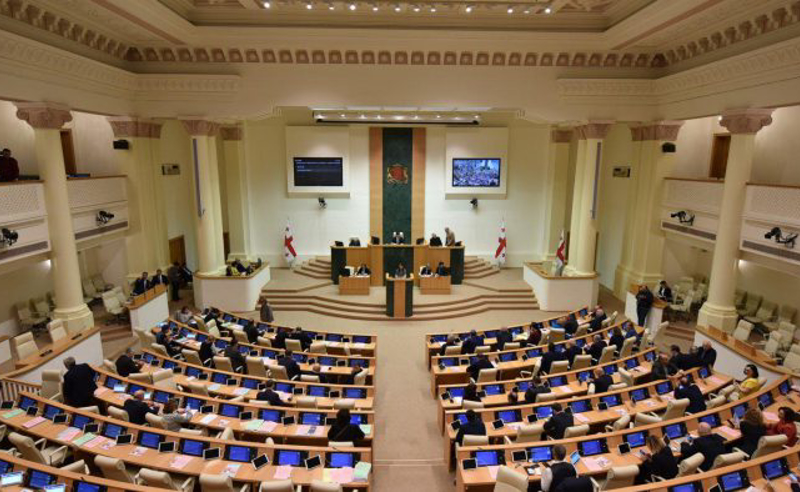 პარლამენტი უსაფრთხოების დამატებითი ზომების შესახებ განცხადებას ავრცელებს