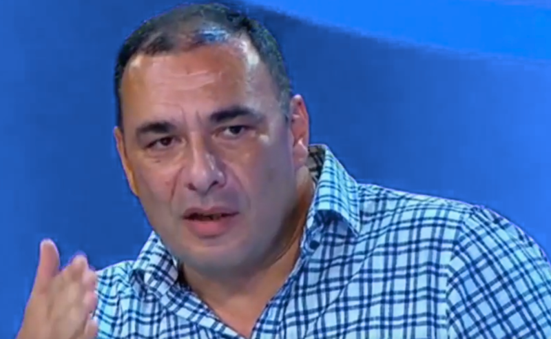 ცნობილია პირის ვინაობა, ვინც თბილისში სისხლიანი ბანერები გააკრა
