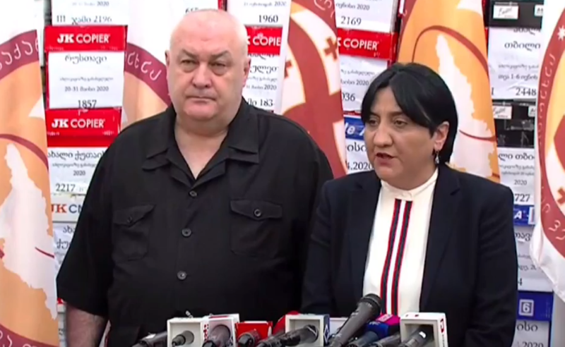 თქვენო აღმატებულებავ, ბატონო პრეზიდენტო - "პატრიოტთა ალიანსი" პუტინს წერილით მიმართავს