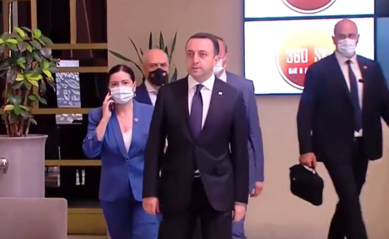 არაადეკვატური და რეალობას მოკლებულია - იურისტები ღარიბაშვილის განცხადებაზე