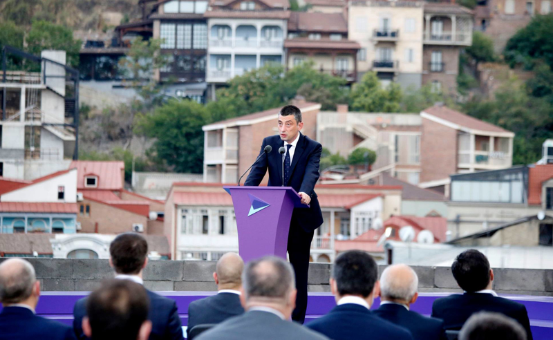 ვიწვევ კალაძესა და მელიას ნებისმიერი ფორმატის დებატებში! - გიორგი გახარია