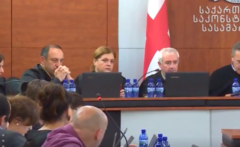 კოლეგები მანანა კობახიძის წინააღმდეგ - დიდი დაპირისპირება საკონსტიტუციო სასამართლოში 