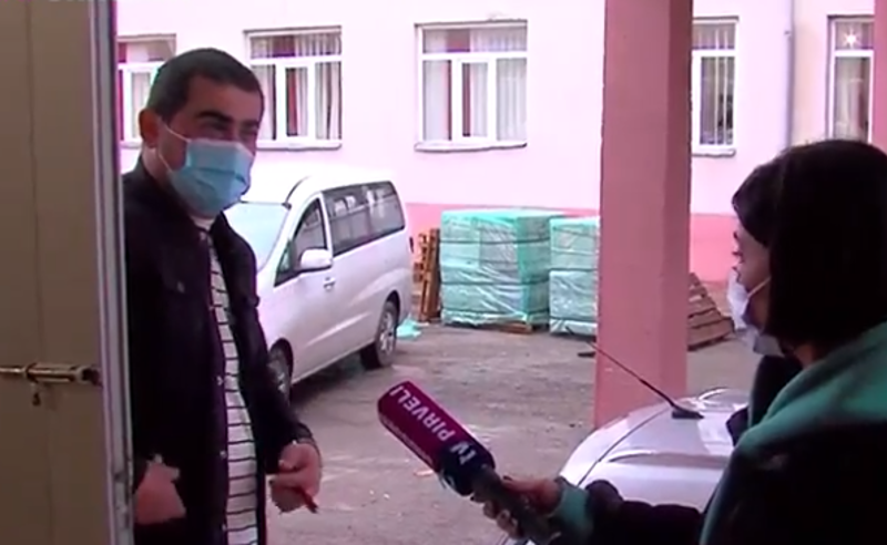 "ფეხბურთელი ვარ, სიგარეტის მოსაწევად მოვედი“ - "ძველი ბიჭები" საარჩევნო უბანთან (ვიდეო)