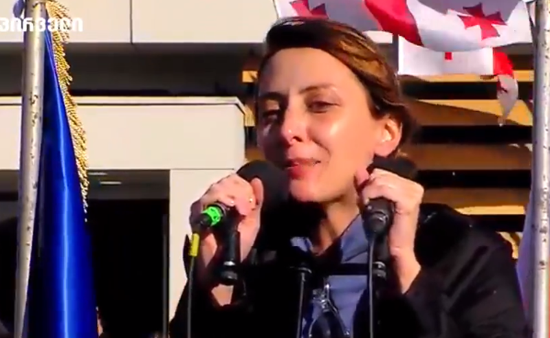  შიმშილობის მეექვსე დღე აქვს, ექიმების მეთვალყურეობის ქვეშაა - ხატია დეკანოიძე სააკაშვილზე