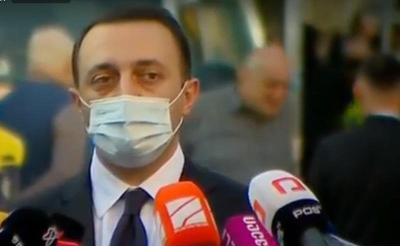 ვილოცოთ, რომ ეს ადამიანები გამოვიდნენ ცოცხლები - ღარიბაშვილი ბათუმში ჩავიდა 
