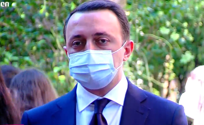 მე პოლიტიკურ შეფასებას ვაკეთებდი, ნახევრად ირონიულად ვუპასუხე - ღარიბაშვილი 