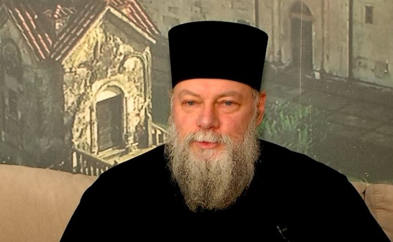 "გამარჯვების მომნიჭებელი უფალი სიმართლეშია და არა საბჭოთა პატრიარქში" - მეუფე პეტრე მესამე პრეზიდენტს მიმართავს