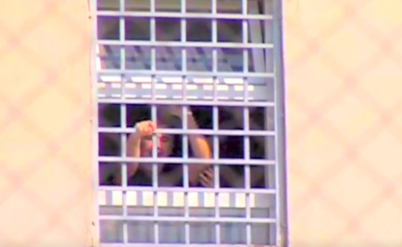 მესამე პრეზიდენტი სრულ იზოლიაციაშია - მიხეილ სააკაშვილს ციხის ფანჯარა ამოუქოლეს