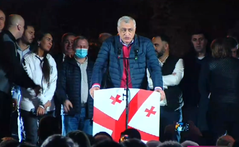 გადმოვსახლდები წალენჯიხაში და უახლოეს ხანში ვიყიდი ბინას - მამუკა ხაზარაძე