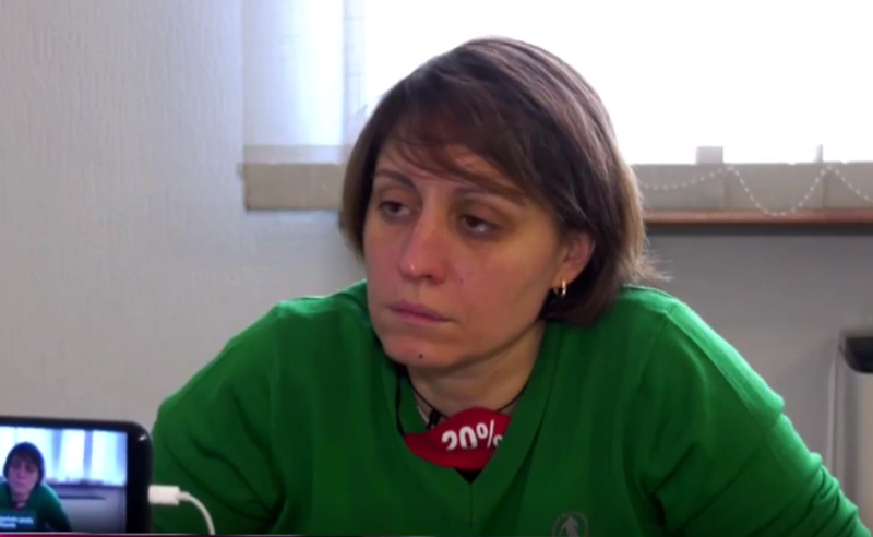 კობახიძის მტკიცებით, ოპოზიცია ხოშტარიას  მოწამვლის სცენარს განიხილავდა