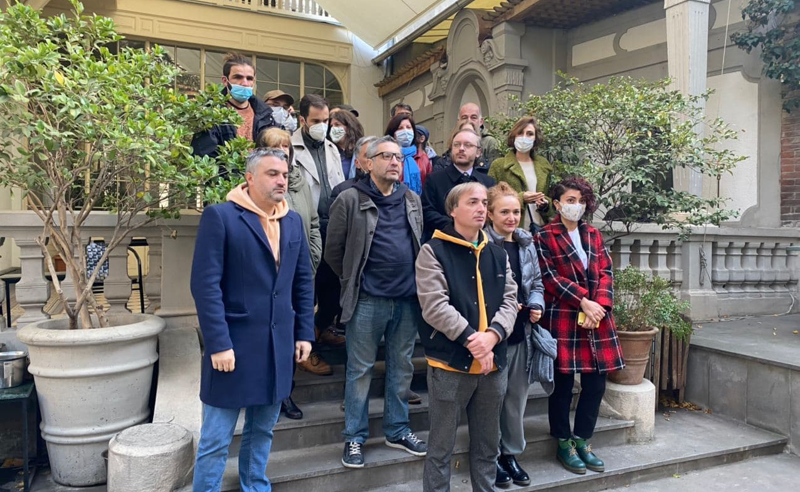 ქვეყანა სამოქალაქო დაპირისპირების ზღვარზე - მწერლები საგანგაშო რეალობის გამო, ქუჩაში გამოდიან