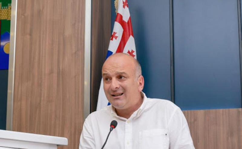მანდატების რაოდენობით უნდა ხვდებოდეს, ვის ეკუთვნის საკრებულოს თავმჯდომარის პოსტი -  გიორგი კირთაძე გახარიას გუნდის განცხადებაზე