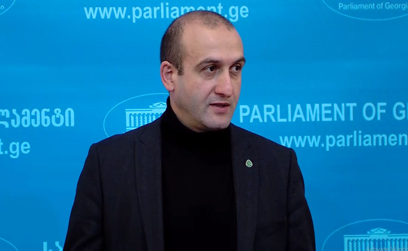 ,,ოცნებაში" ემზადებიან სააკაშვილის საზღვარგარეთ გასაშვებად, ამას ნელ-ნელა გვაჩვევენ -  იაგო ხვიჩია