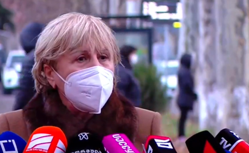 წარმოგიდგენიათ, გმირობა აზიანებდეს რაიმე მოძრაობას?! -გიული  ალასანია ოპოზიციის ერთ-ერთ წევრს პასუხობს