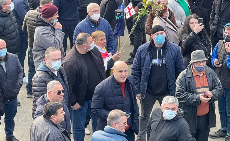 ივანიშვილი რომ ასამართლებს სააკაშვილს ეს ისტორიული აბსურდია - ნიკა მელია სასამართლოში მივიდა