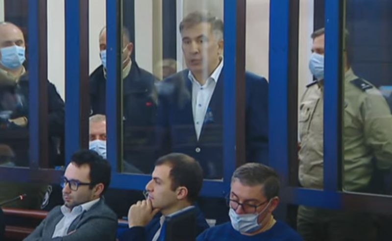ხან კონსილიუმს არ სცალია, ხან ჩემები არ მოვიდნენ - სააკაშვილი ამბობს რომ ციხეში მას ატყუებდნენ 