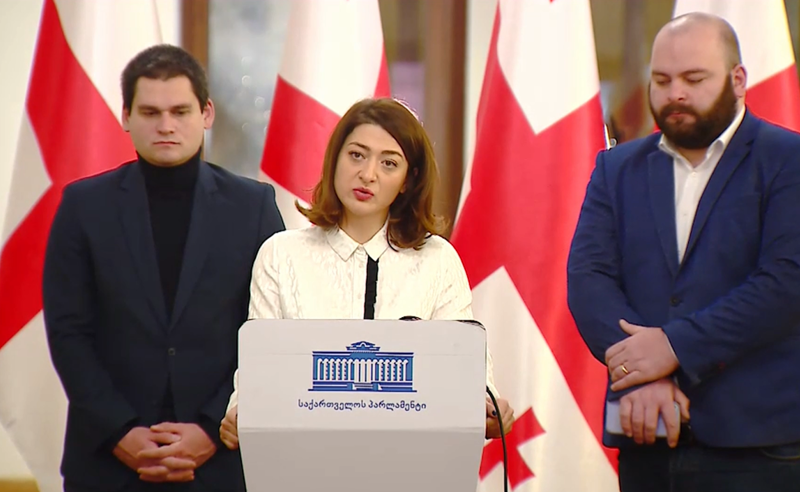 საკრებულოს მიერ მიღებული ყველა გადაწყვეტილება უნდა იყოს ღია კენჭისყრით - გახარიას გუნდის ინიციატივა
