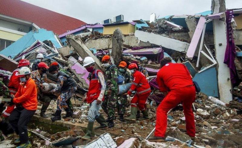 ინდონეზიაში 7.4 მაგნიტუდის  მიწისძვრა მოხდა