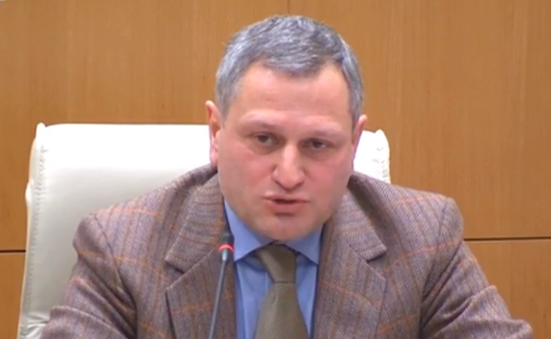 თუ ქვეყანაში არსებულ პოლარიზაციას ახლა არ ვუწამლეთ, მერე გვიანი იქნება - არმაზ ახვლედიანი 