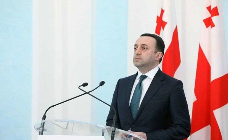 ექიმის ოჯახშია გაზრდილი, წარმატებული მინისტრი იქნება - ღარიბაშვილი ზურაბ აზარაშვილზე