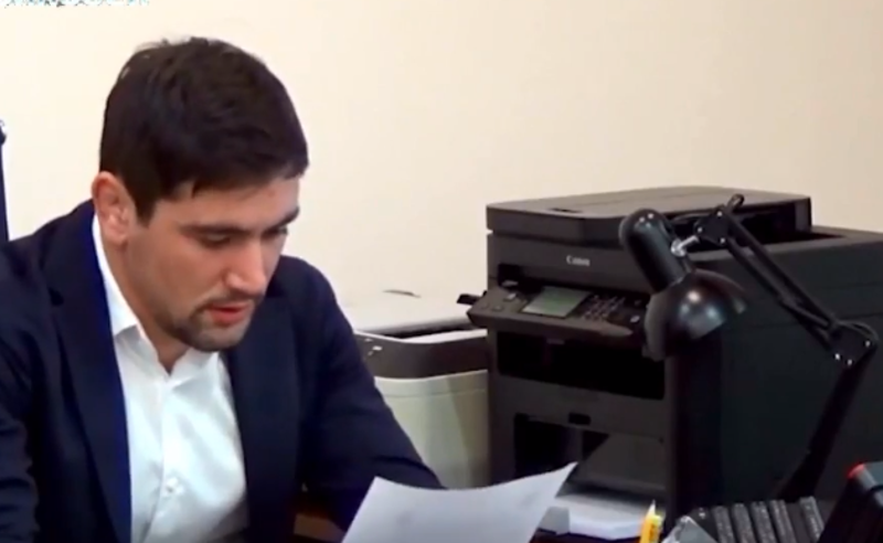 გორის მოჭიდავე მერი საკადრო წმენდას განაგრძობს - ოპოზიცია ნეპოტიზმზე საუბრობს