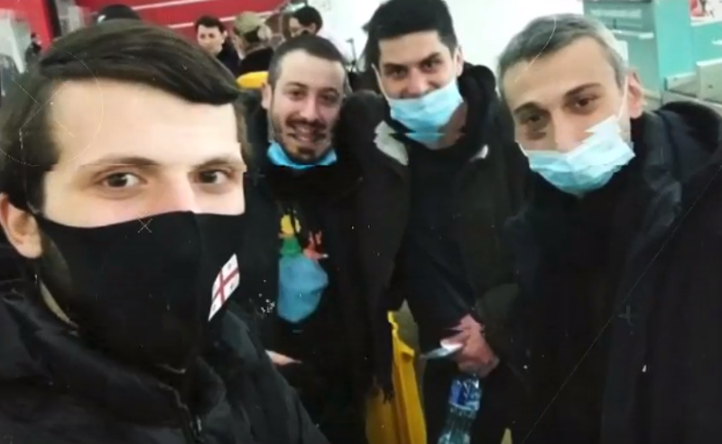 ყაზახეთში ჩარჩენილი საქართველოს მოქალაქეები სამშბლოში დაბრუნებას ამ დრომდე ვერ ახერხებენ