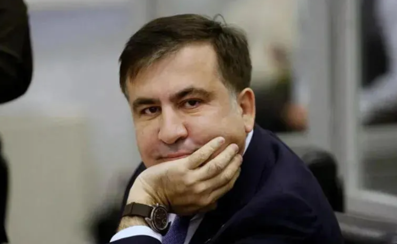 მეც მიყვარს კლუბებში სიარული - მიხეილ სააკაშვილი 