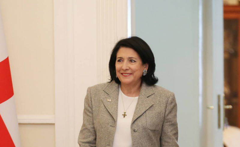 მოლაპარაკებები ეროვნული თანხმობის საკითხზე- ორბელიანის სასახლეში შეხვედრა დაიწყო