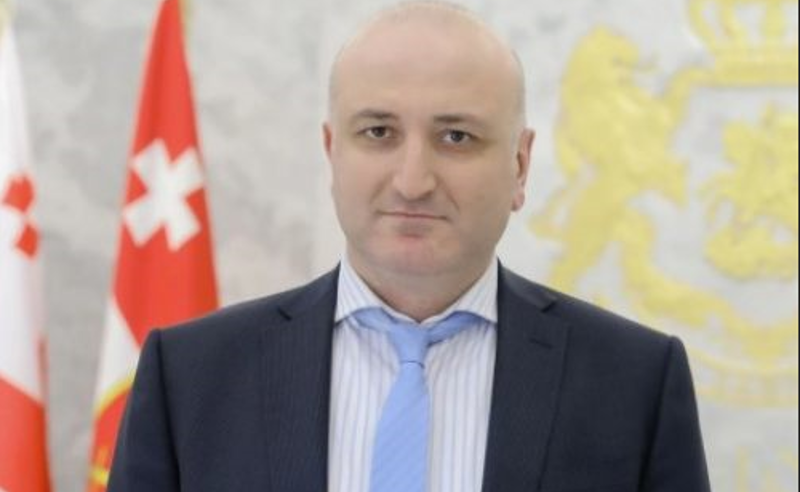 ეპიდაფეთქება ქვეყანაში - მთავრობა სკოლებისა და ბაღების ონლაინ რეჟიმზე გადაყვანაზე მსჯელობს