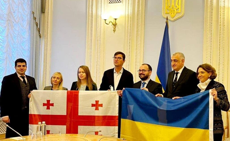 ადამიანურად ემოციური იყო - უკრაინის რადაში "ლელოს" ლიდერების შეხვედრა დასრულდა